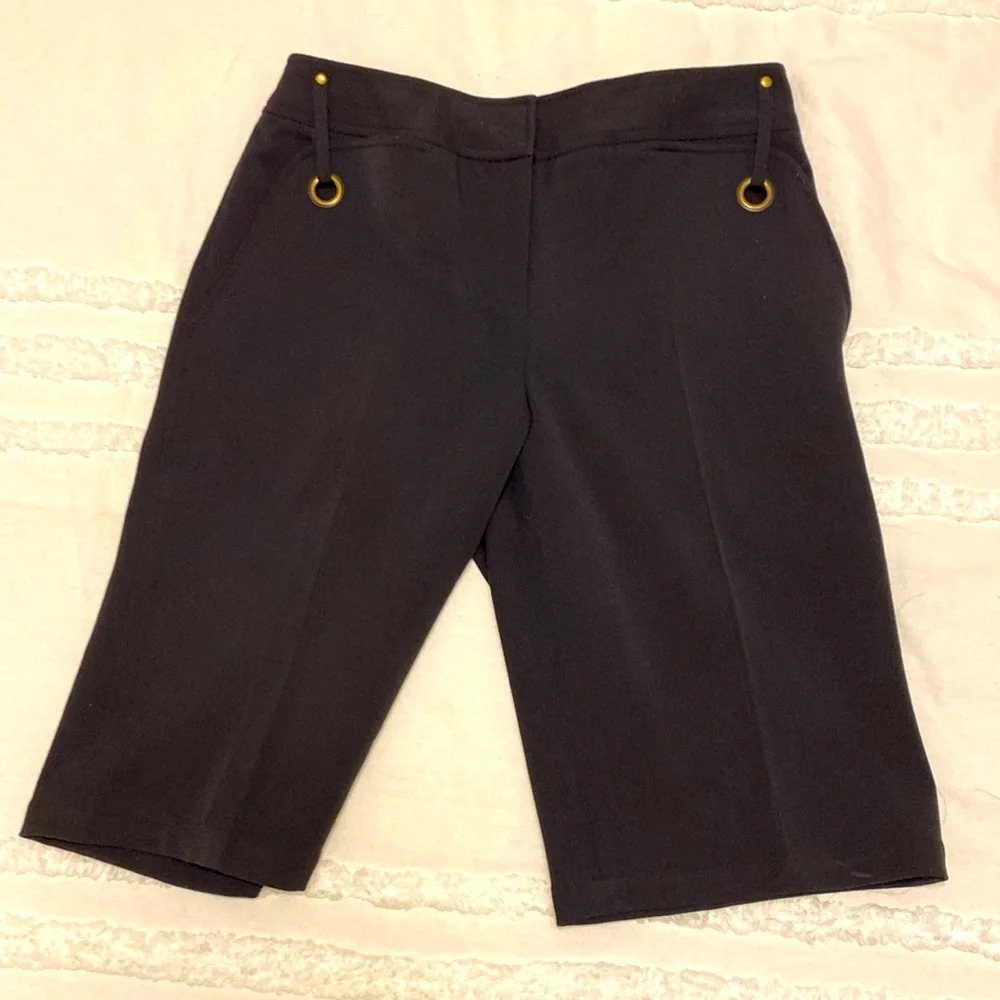 NWT G signature cropped pants Bermuda shorts